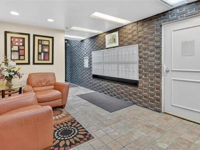 condo with 2 bedroom, Pittsburgh PA ES104908574