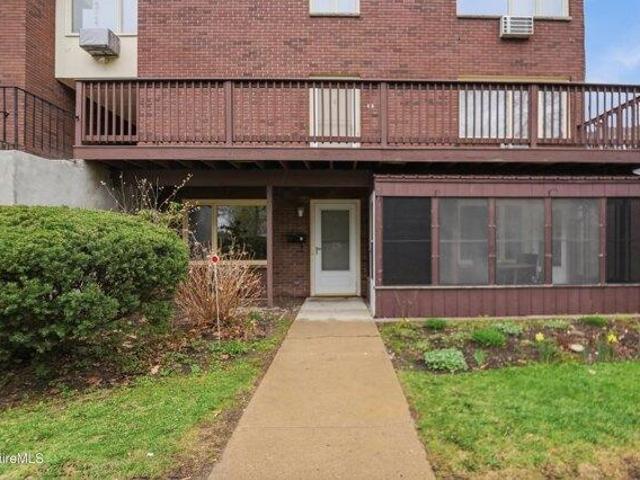 condo with 2 bedroom, Pittsfield MA ES105277233