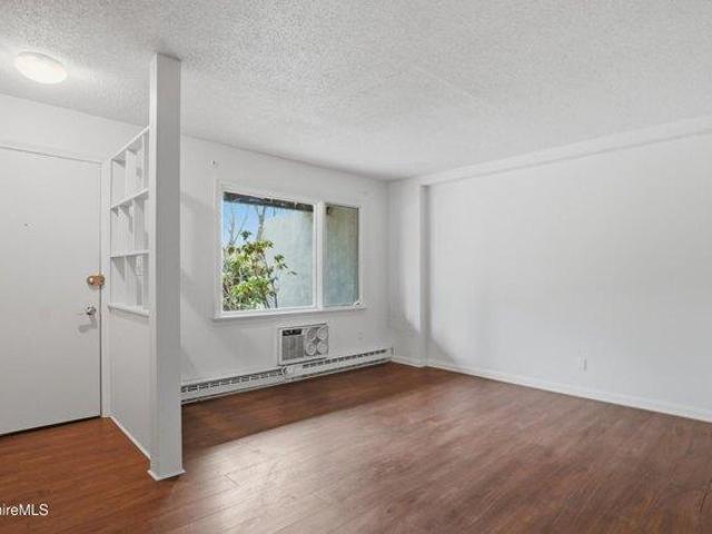condo with 2 bedroom, Pittsfield MA ES105497416