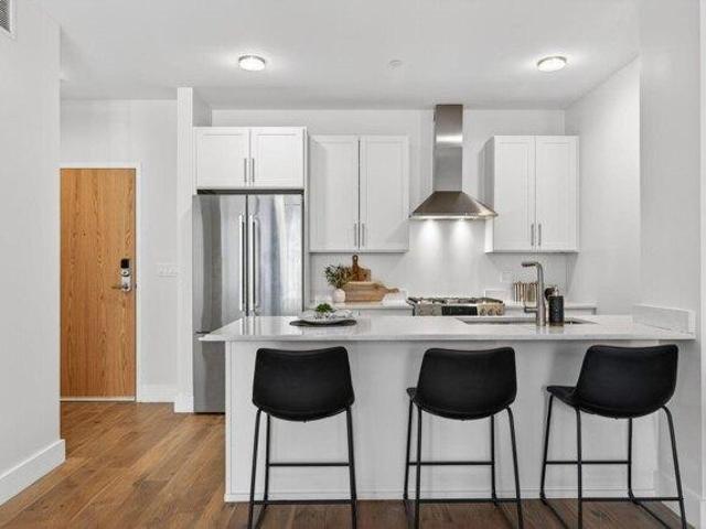condo with 2 bedroom, Portland ME ES105590471