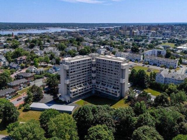 condo with 2 bedroom, Portland ME ES105800350
