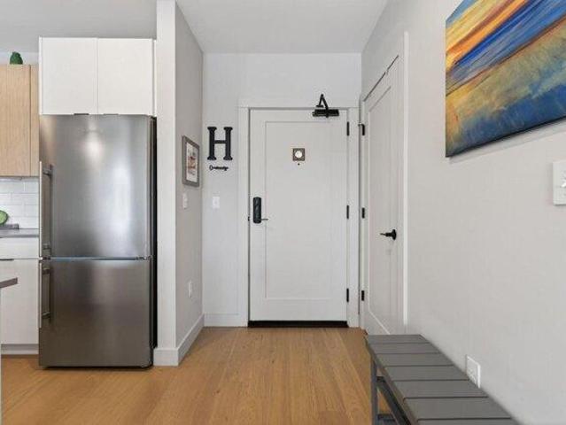 condo with 2 bedroom, Portland ME ES105800392