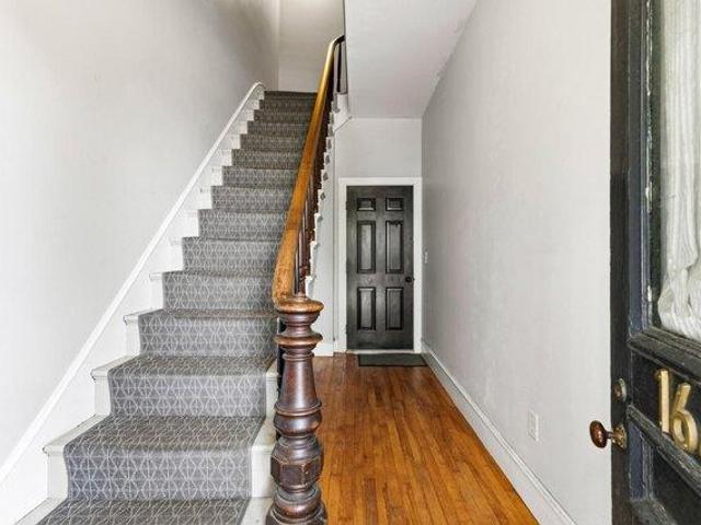 condo with 2 bedroom, Portland ME ES105814428