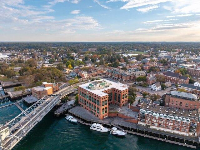condo with 2 bedroom, Portsmouth NH ES105385304