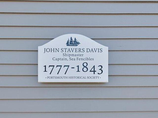 condo with 2 bedroom, Portsmouth NH ES105494779