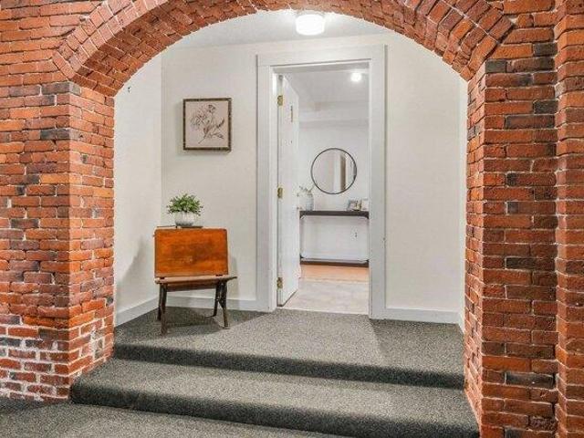 condo with 2 bedroom, Portsmouth NH ES105574895