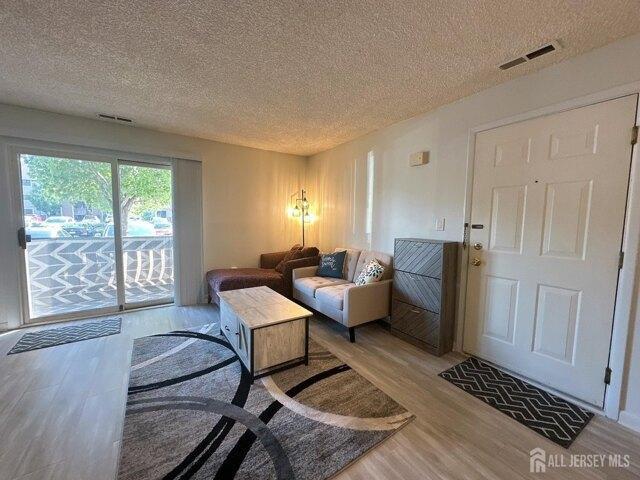 condo with 2 bedroom, Plainsboro NJ ES105276866