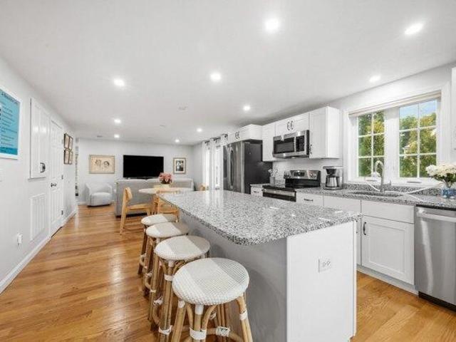 condo with 2 bedroom, Plymouth MA ES105694969