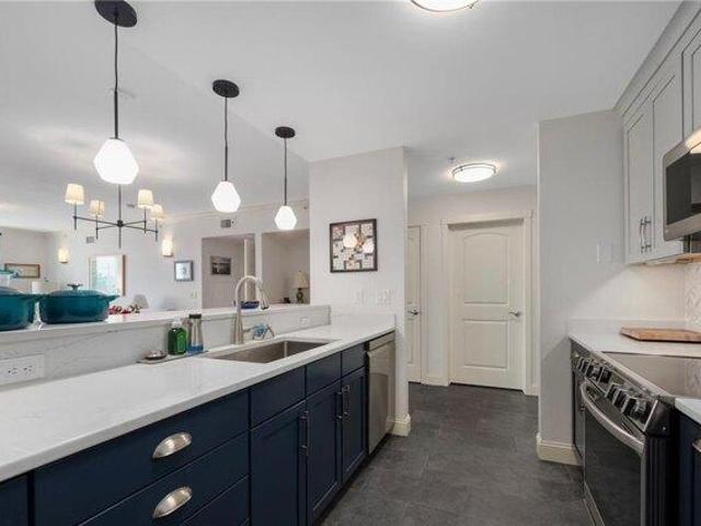 condo with 2 bedroom, Providence RI ES105515197