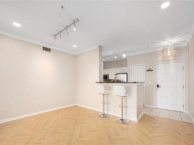 condo with 2 bedroom, Providence RI ES105631443