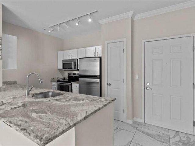 condo with 2 bedroom, Providence RI ES105652858