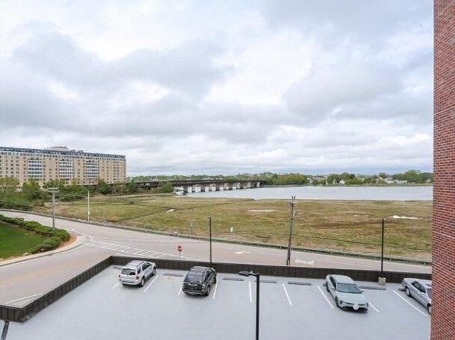 condo with 2 bedroom, Quincy MA DS104296878
