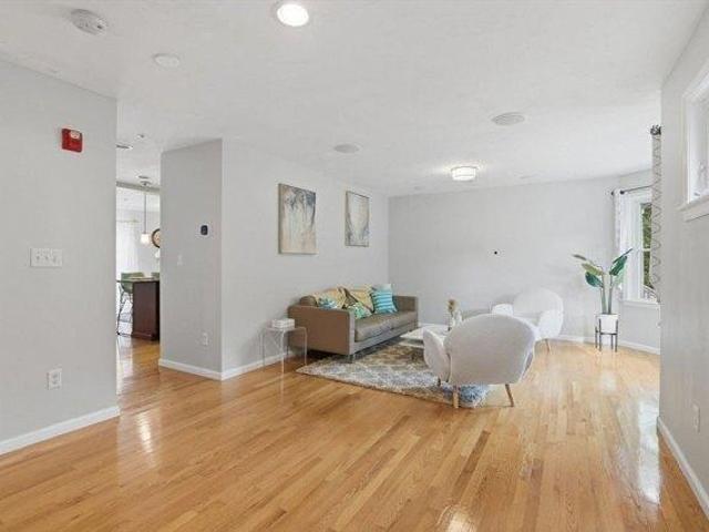 condo with 2 bedroom, Quincy MA ES105415055