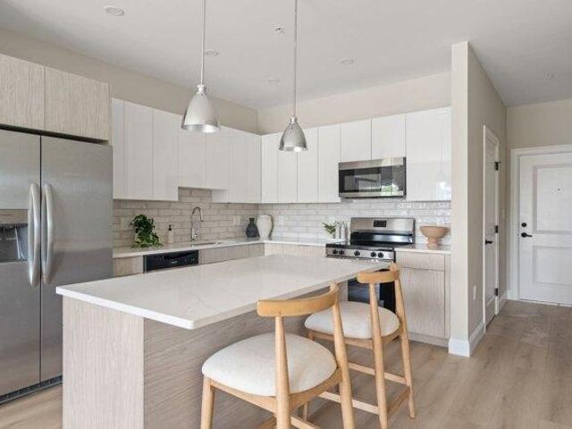 condo with 2 bedroom, Quincy MA ES105515649