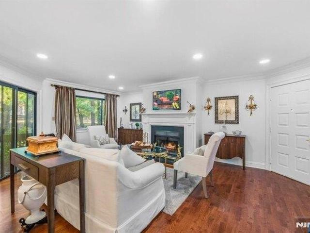 condo with 2 bedroom, Ramsey NJ ES105661121