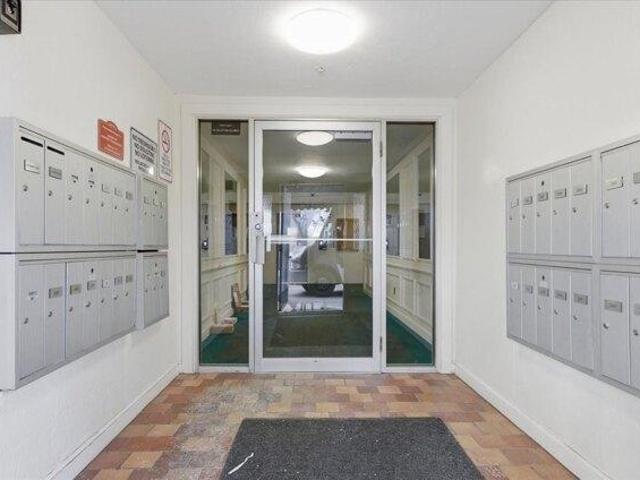 condo with 2 bedroom, Randolph MA ES105574317