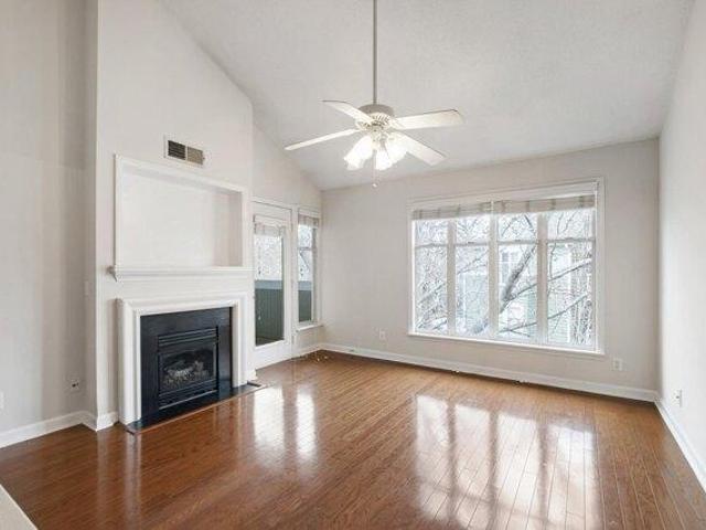 condo with 2 bedroom, Raleigh NC ES103599984