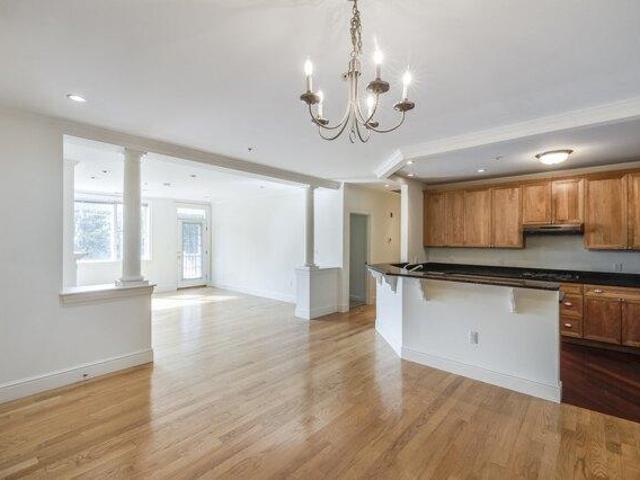 condo with 2 bedroom, Reading MA ES105561875