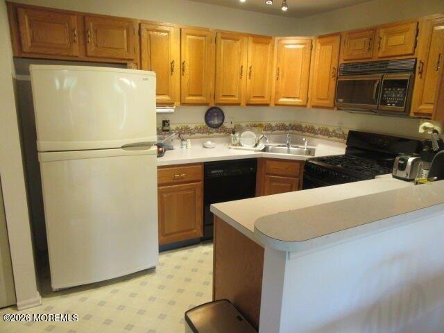 condo with 2 bedroom, Red Bank NJ ES105318296
