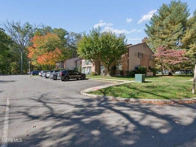 condo with 2 bedroom, Red Bank NJ ES106260642