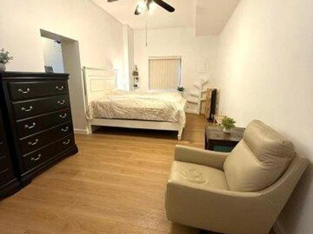 condo with 2 bedroom, Rego Park NY ES103619575
