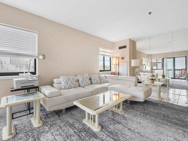 condo with 2 bedroom, Revere MA ES105561636