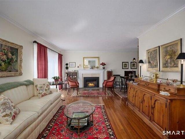 condo with 2 bedroom, Ridgefield CT ES105424085