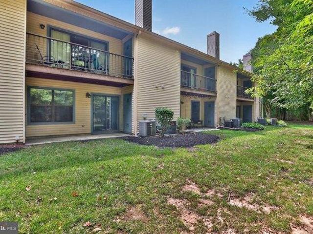 condo with 2 bedroom, Robbinsville NJ ES105277342