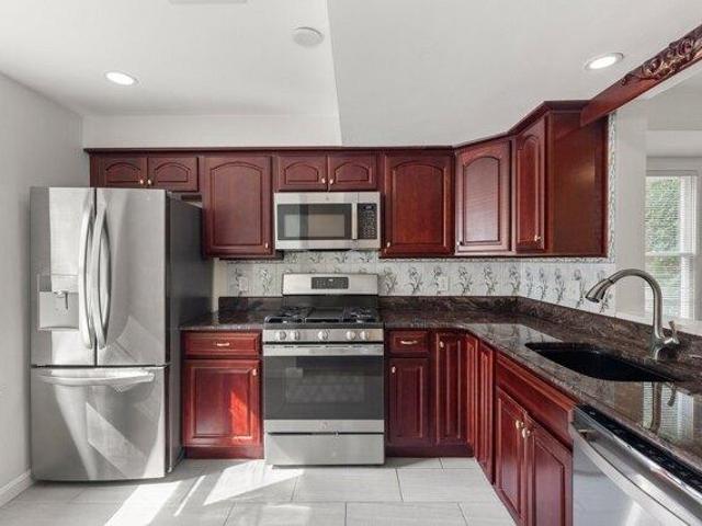 condo with 2 bedroom, Rockland MA ES105591981