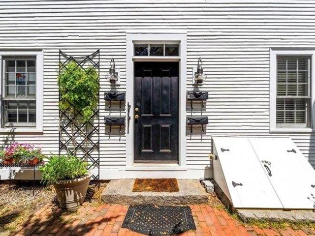 condo with 2 bedroom, Rockport MA ES105402152