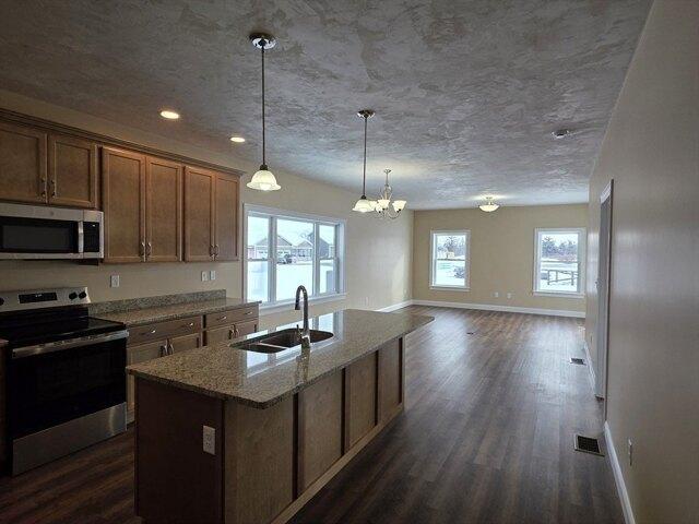 condo with 2 bedroom, Rutland MA ES105515081