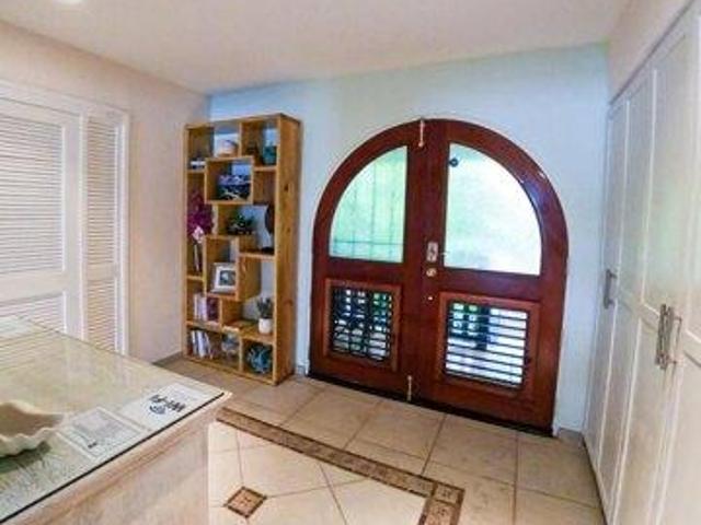 condo with 2 bedroom, Saint Thomas MO ES105560770