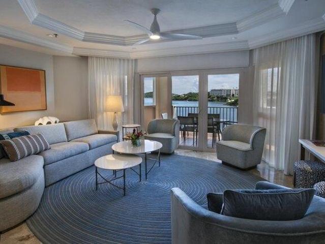 condo with 2 bedroom, Saint Thomas MO ES105351688
