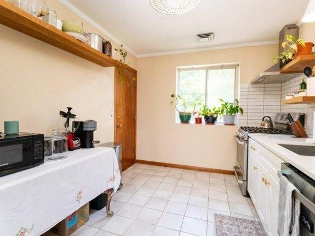 condo with 2 bedroom, Sharon MA ES105442759
