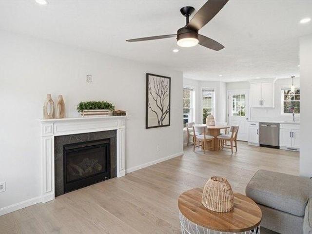 condo with 2 bedroom, Shirley MA ES105416222
