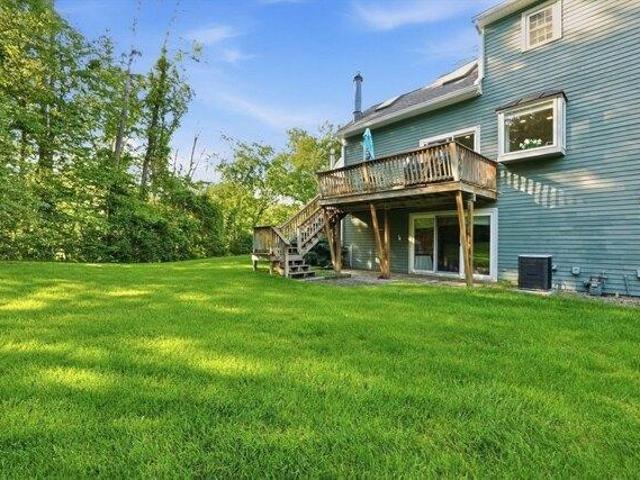 condo with 2 bedroom, Shrewsbury MA ES105340987