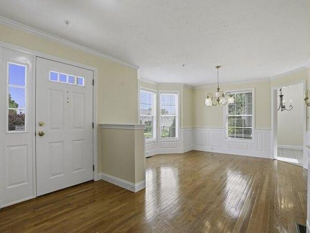 condo with 2 bedroom, Shrewsbury MA ES105425719