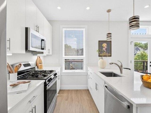 condo with 2 bedroom, Somerville MA ES104834671
