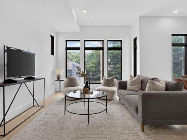 condo with 2 bedroom, Somerville MA ES105400483