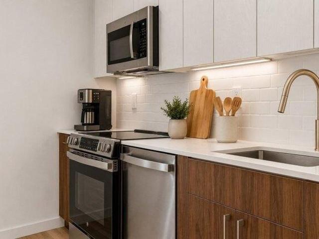 condo with 2 bedroom, Somerville MA ES105418378