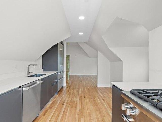 condo with 2 bedroom, Somerville MA ES105428027