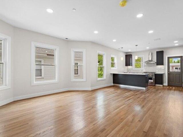 condo with 2 bedroom, Somerville MA ES105423462