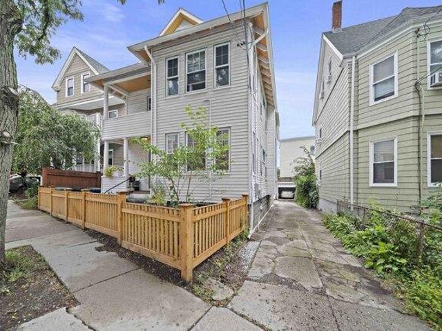 condo with 2 bedroom, Somerville MA ES105550205