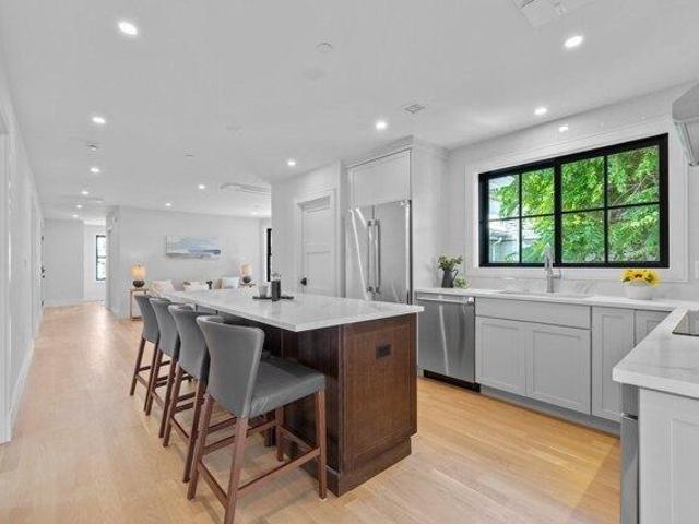 condo with 2 bedroom, Somerville MA ES105576262