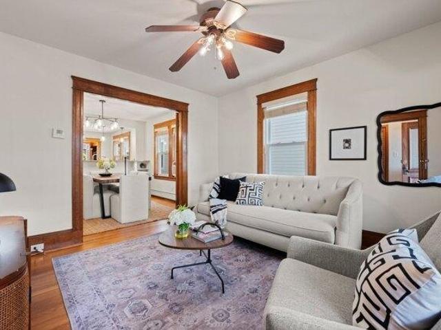 condo with 2 bedroom, Somerville MA ES105650941