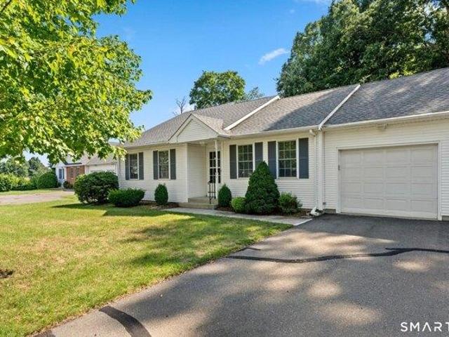condo with 2 bedroom, South Windsor CT ES105274678