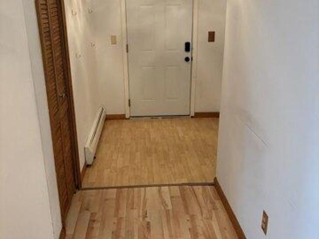 condo with 2 bedroom, South Windsor CT ES105441733