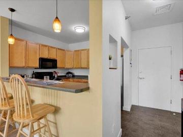 condo with 2 bedroom, South Burlington VT DS103224102