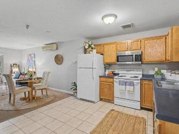 condo with 2 bedroom, South Burlington VT DS103435610