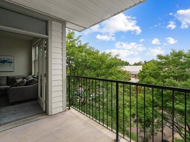 condo with 2 bedroom, South Burlington VT ES105496279